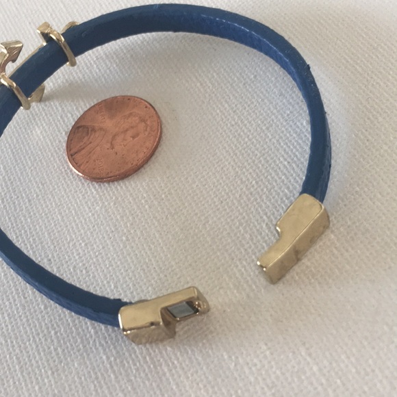 Anchor bracelet - Picture 3 of 3